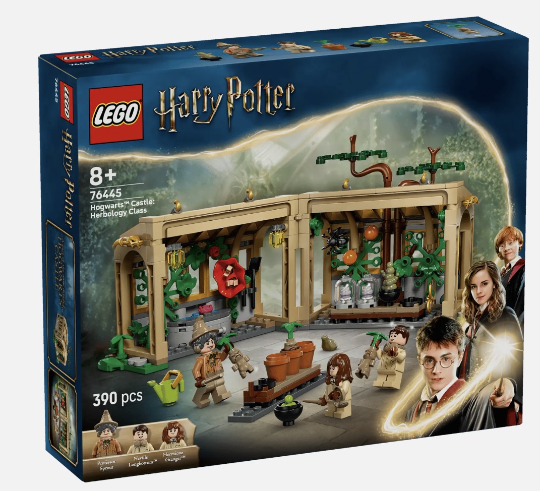 Harry Potter Hogwarts Castle: Herbology Class